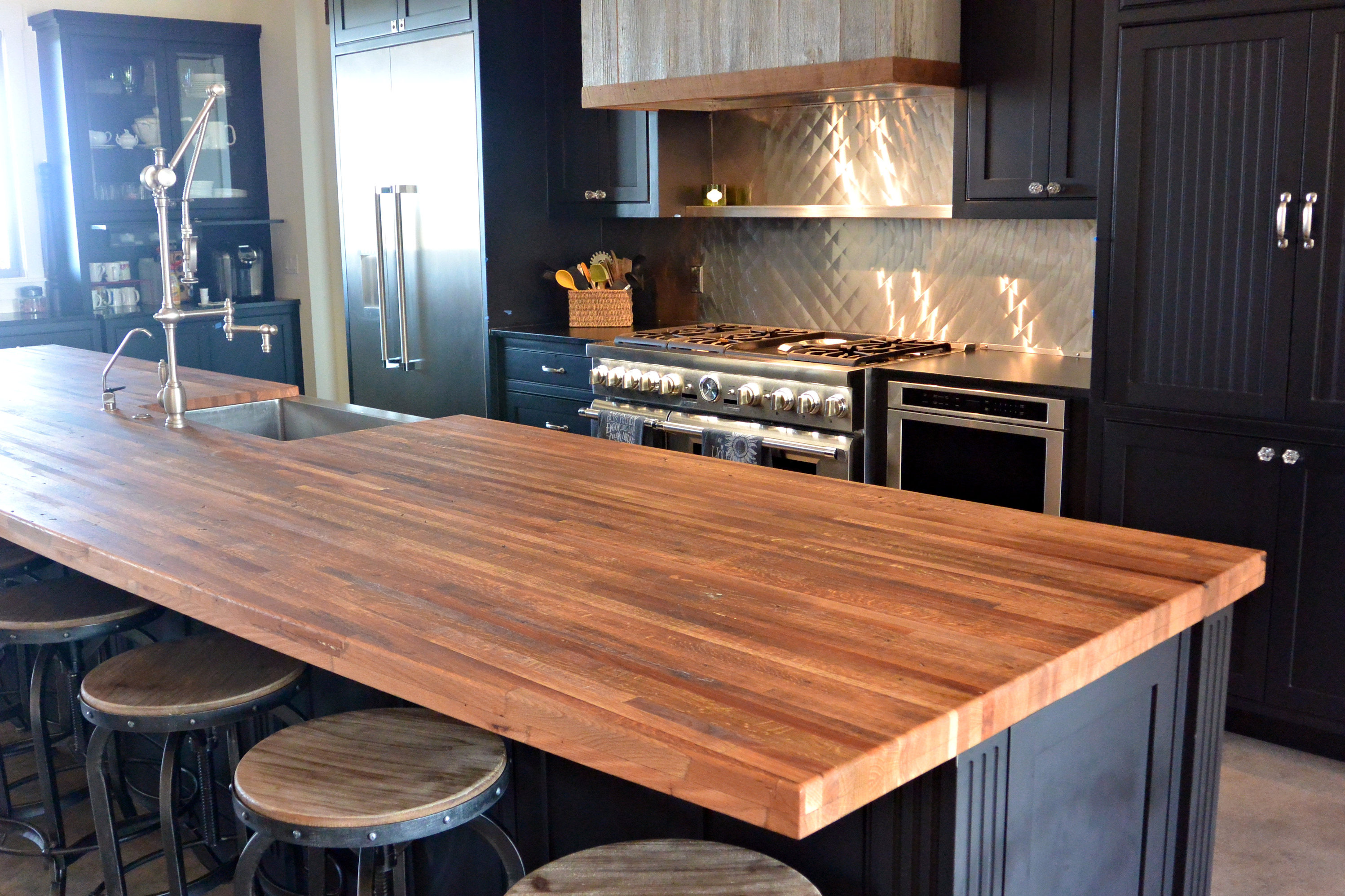 Reclaimed Boxcar Flooring Wood Countertop Photo Gallery By Devos