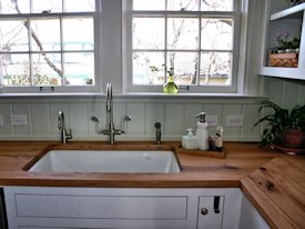 Edge Grain Reclaimed White Oak Countertop with undermount sink and Tung-Oil/Citrus finish