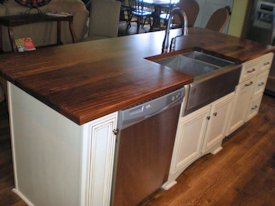 Walnut face grain island countertop.