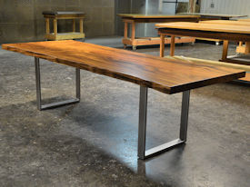 metal-base-table