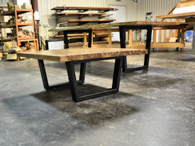 metal-base-table