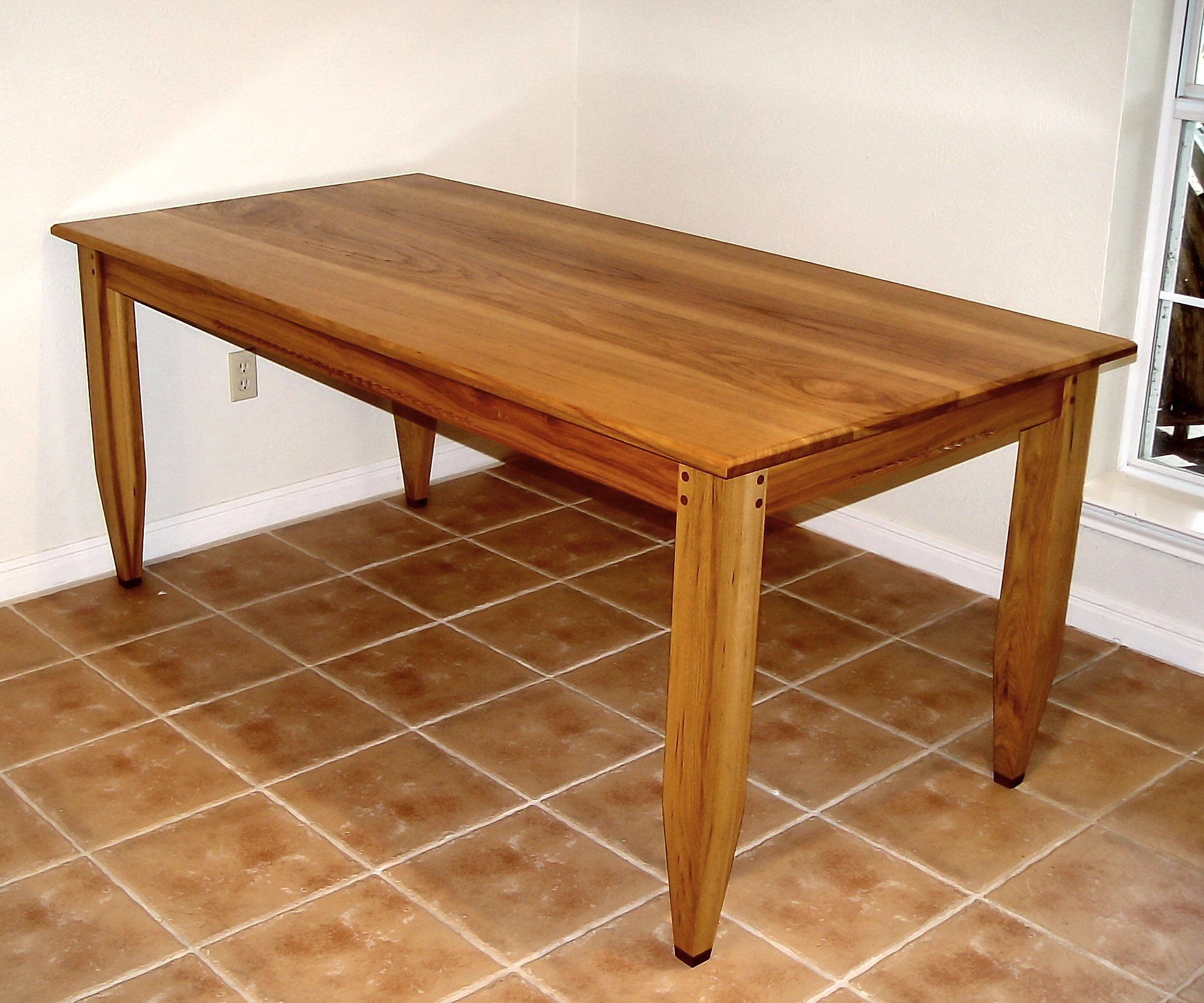 Shaker Style Dining Table