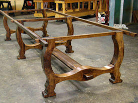 trestle-style-table