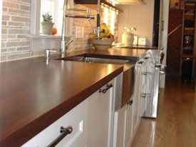 Sipo Mahogany edge grain custom wood countertop.