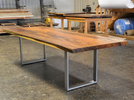metal-base-table