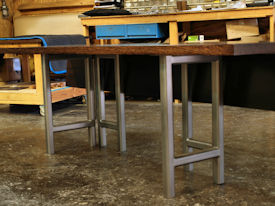 metal-base-table